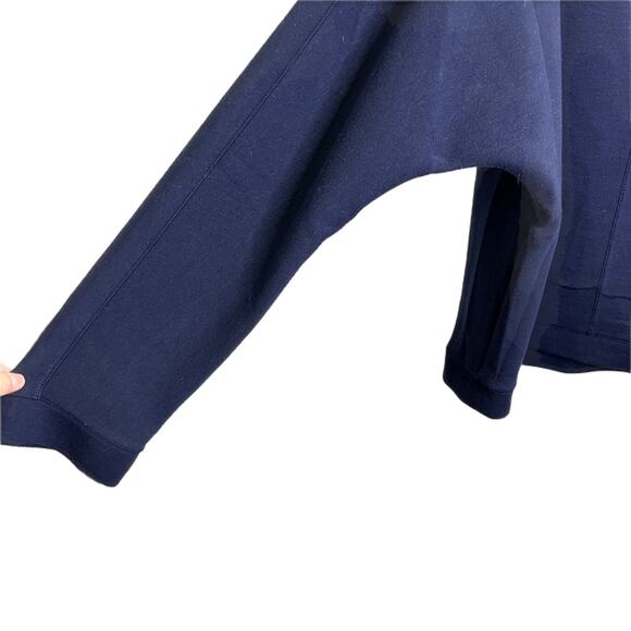 Gap Fit Women's Size XL Sweatshirt Navy Blue Stretch Boxy Fit - Picture 4 of 8